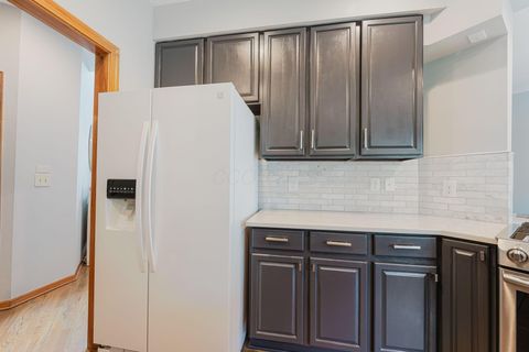 Tiny photo for 516 Ivyside Square, Westerville, OH 43082 (MLS # 226022769)