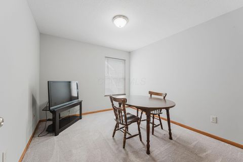 Tiny photo for 516 Ivyside Square, Westerville, OH 43082 (MLS # 226022769)