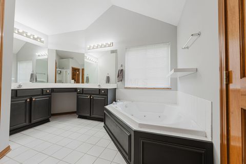 Tiny photo for 516 Ivyside Square, Westerville, OH 43082 (MLS # 226022769)