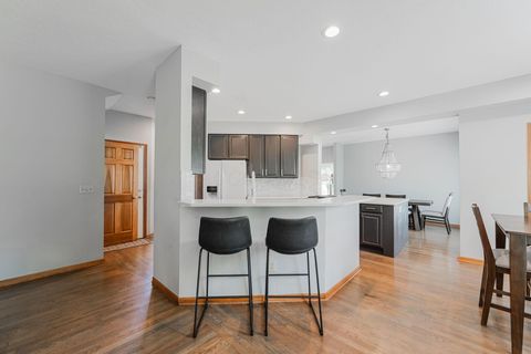 Tiny photo for 516 Ivyside Square, Westerville, OH 43082 (MLS # 226022769)