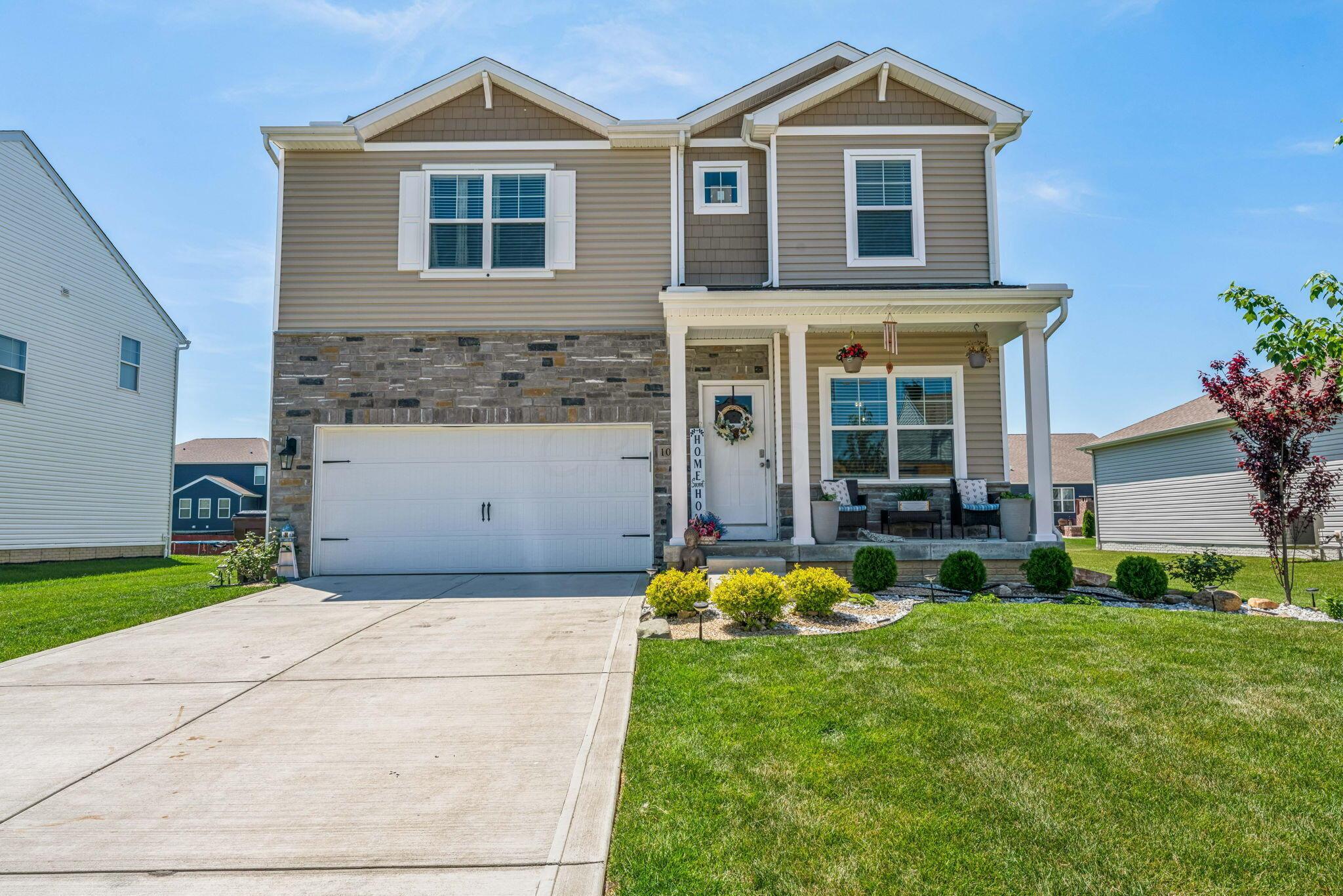 105 Mayfield Drive, Granville, Ohio image 1