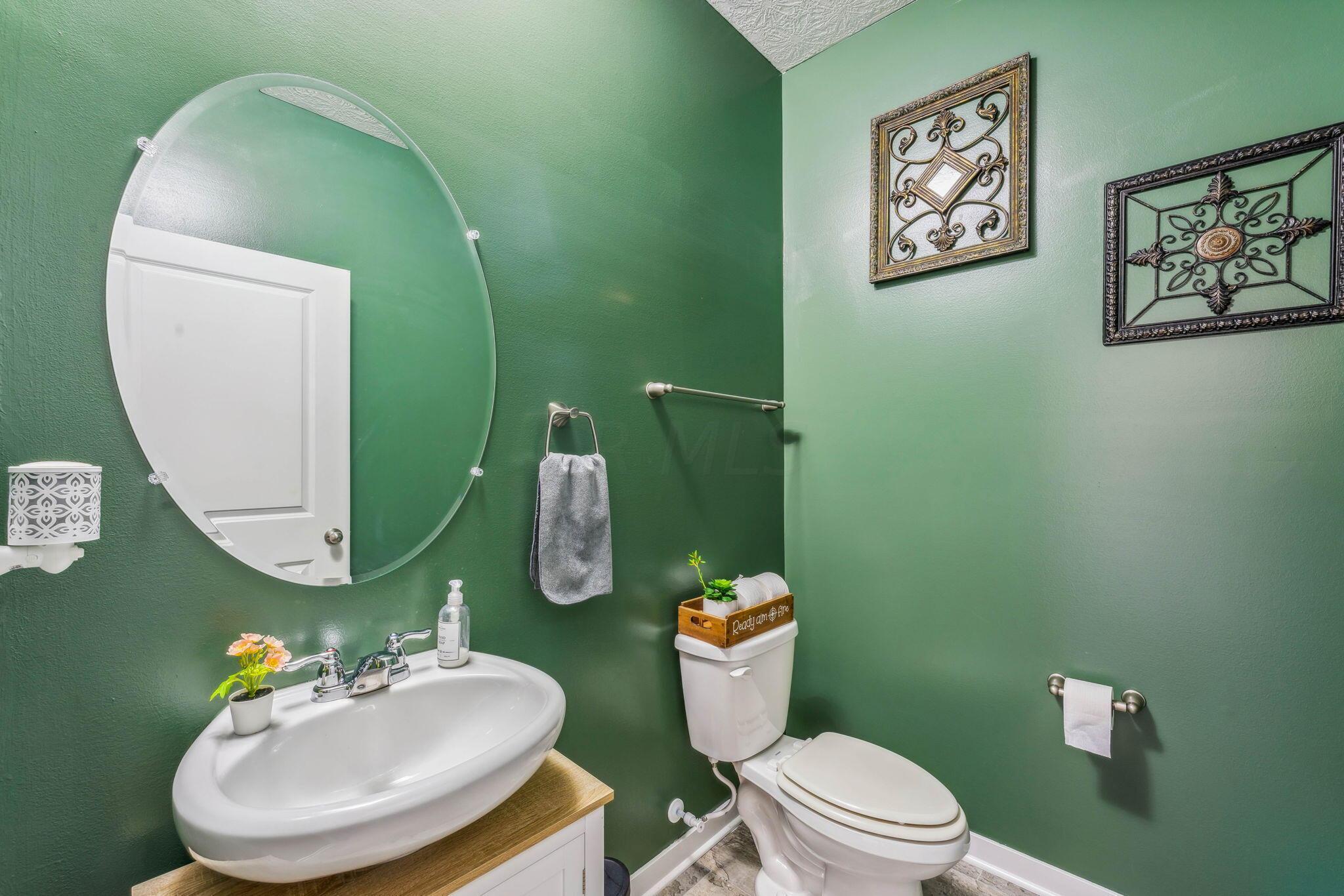 105 Mayfield Drive, Granville, Ohio image 7