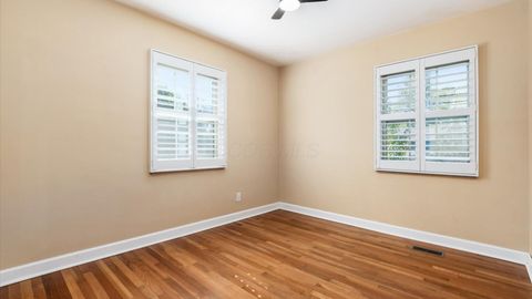 Tiny photo for 343 W Maple Street, Granville, OH 43023 (MLS # 225039545)