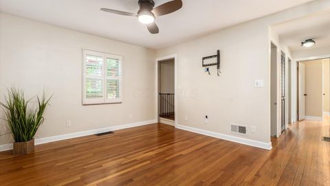 Tiny photo for 343 W Maple Street, Granville, OH 43023 (MLS # 225039545)