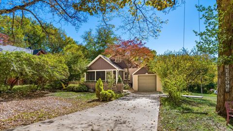 Tiny photo for 343 W Maple Street, Granville, OH 43023 (MLS # 225039545)