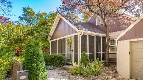 Photo of 343 W Maple Street, Granville, OH 43023 (MLS # 225039545)