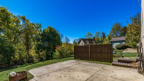 Tiny photo for 343 W Maple Street, Granville, OH 43023 (MLS # 225039545)