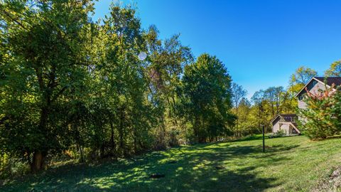 Tiny photo for 343 W Maple Street, Granville, OH 43023 (MLS # 225039545)