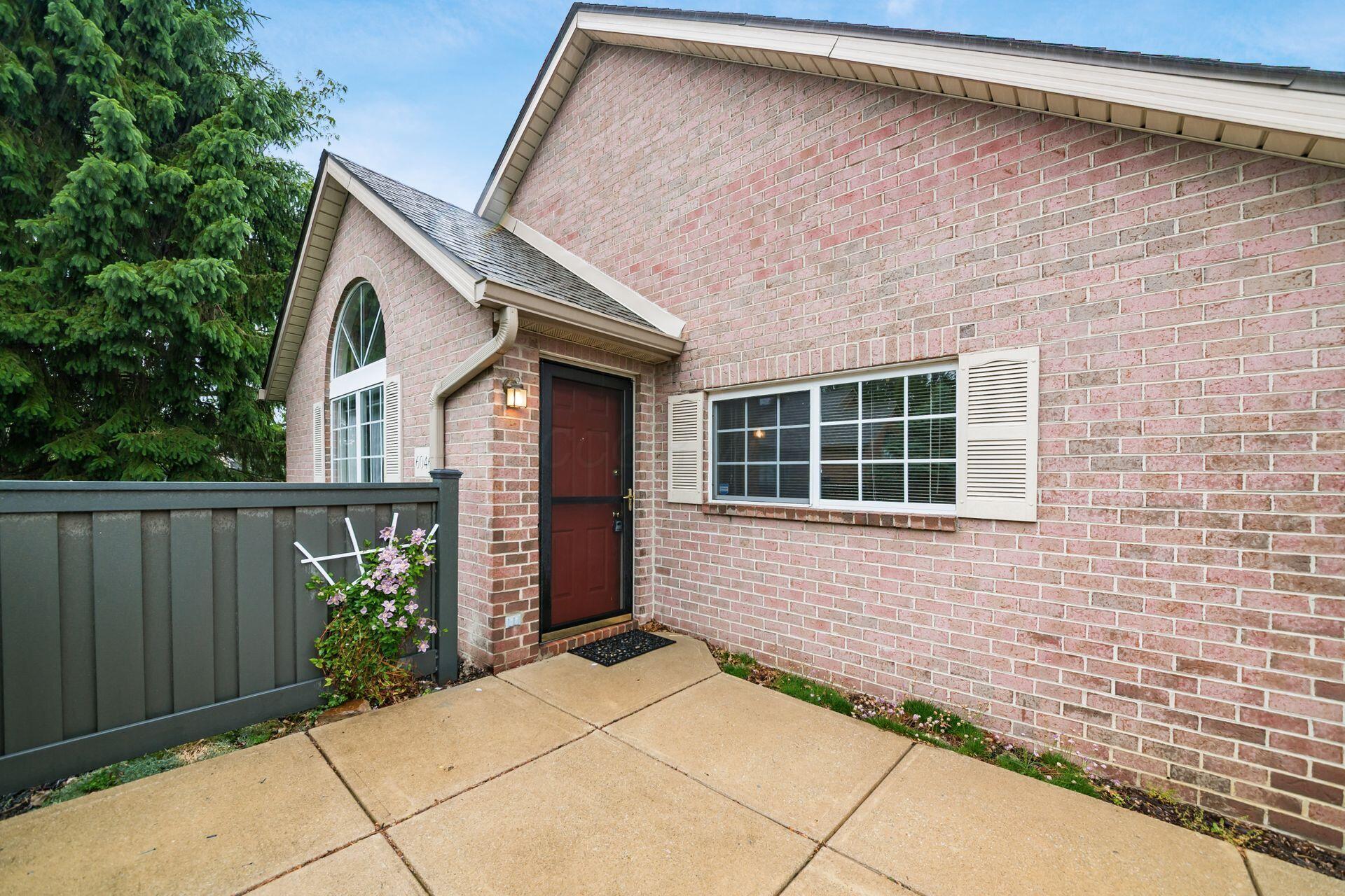 6046 Blendon Chase Drive