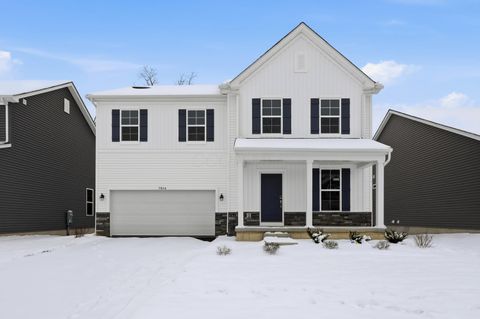 Photo of 7914 Collins Drive, Reynoldsburg, OH 43068 (MLS # 225042398)