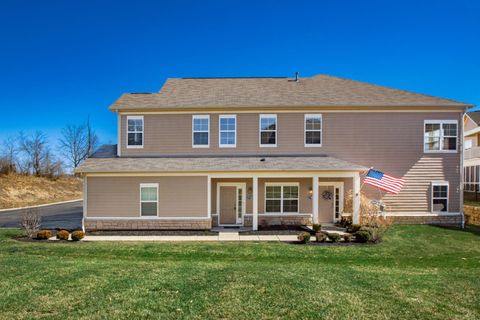 Photo of 3732 Evelynton Avenue, Lewis Center, OH 43035 (MLS # 226007252)