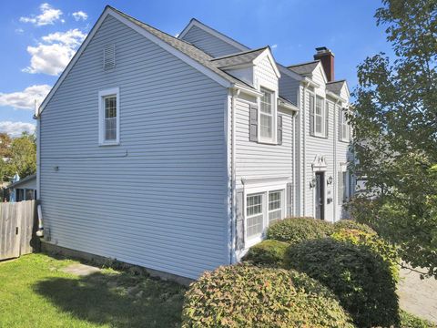 Tiny photo for 359 W 4th Street, Chillicothe, OH 45601 (MLS # 225039630)