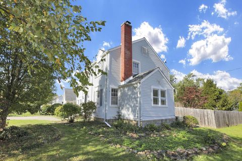 Tiny photo for 359 W 4th Street, Chillicothe, OH 45601 (MLS # 225039630)