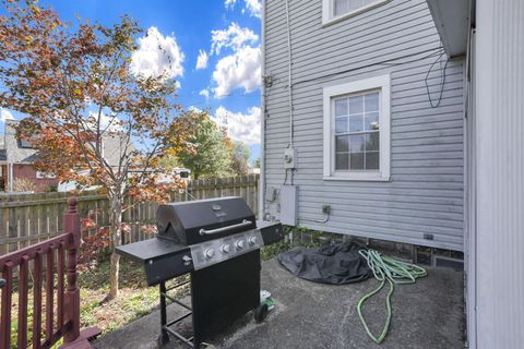 Tiny photo for 359 W 4th Street, Chillicothe, OH 45601 (MLS # 225039630)