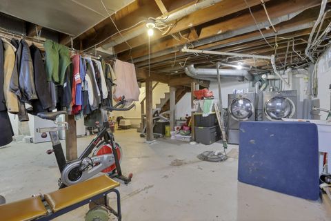 Tiny photo for 359 W 4th Street, Chillicothe, OH 45601 (MLS # 225039630)