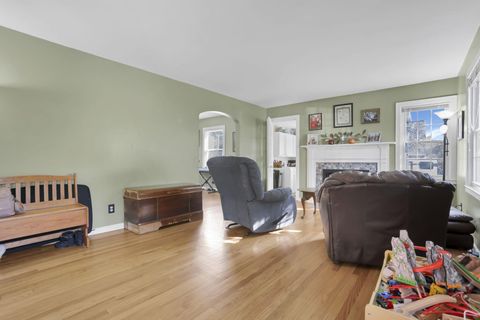 Tiny photo for 359 W 4th Street, Chillicothe, OH 45601 (MLS # 225039630)