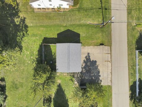 Tiny photo for 359 W 4th Street, Chillicothe, OH 45601 (MLS # 225039630)
