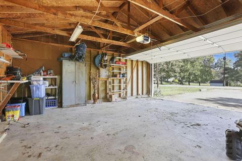 Tiny photo for 359 W 4th Street, Chillicothe, OH 45601 (MLS # 225039630)