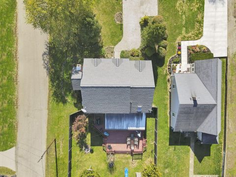 Tiny photo for 359 W 4th Street, Chillicothe, OH 45601 (MLS # 225039630)