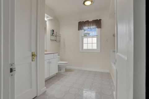 Tiny photo for 359 W 4th Street, Chillicothe, OH 45601 (MLS # 225039630)