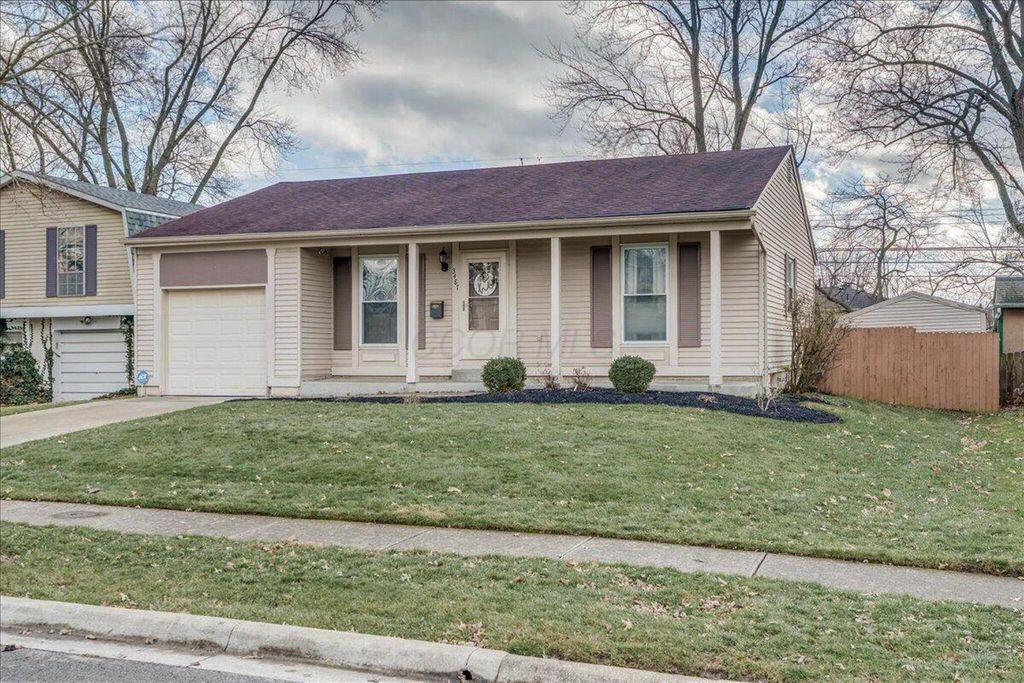 Photo of 3487 Saddle Lane S, Westerville, OH 43081 (MLS # 226000918)