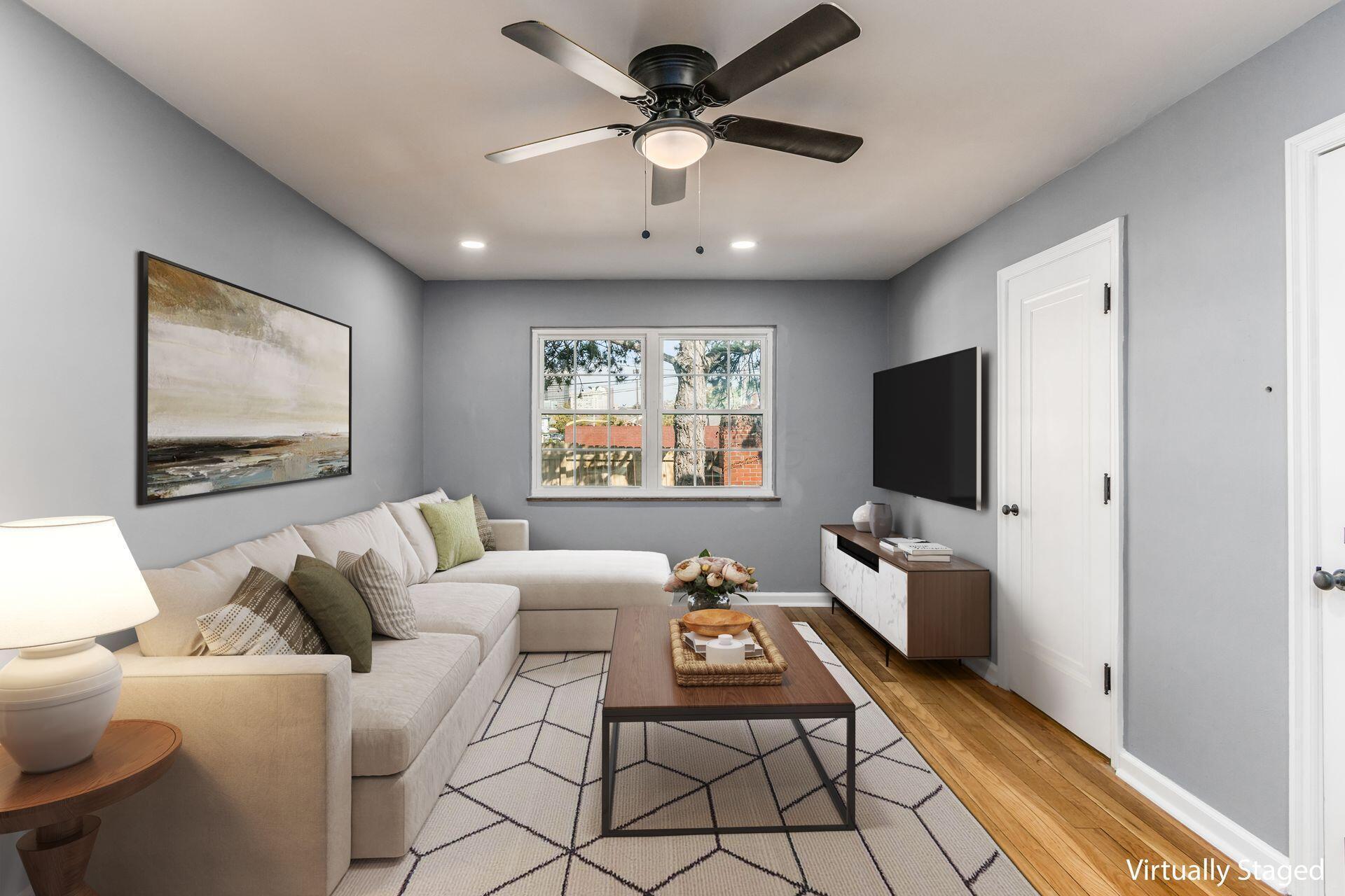 10-20 E Deshler Avenue