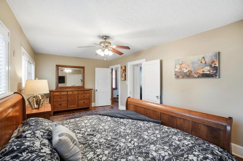 Tiny photo for 35 Hiawatha Avenue, Westerville, OH 43081 (MLS # 225042097)