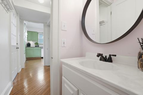 Tiny photo for 35 Hiawatha Avenue, Westerville, OH 43081 (MLS # 225042097)