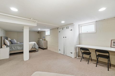 Tiny photo for 35 Hiawatha Avenue, Westerville, OH 43081 (MLS # 225042097)