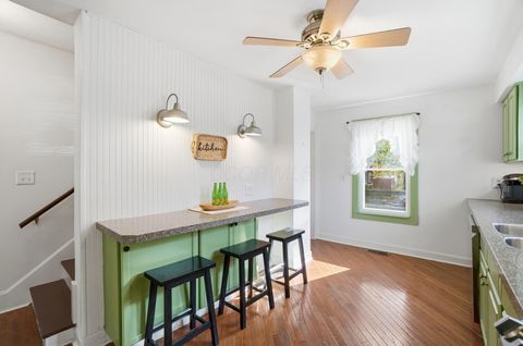 Tiny photo for 35 Hiawatha Avenue, Westerville, OH 43081 (MLS # 225042097)