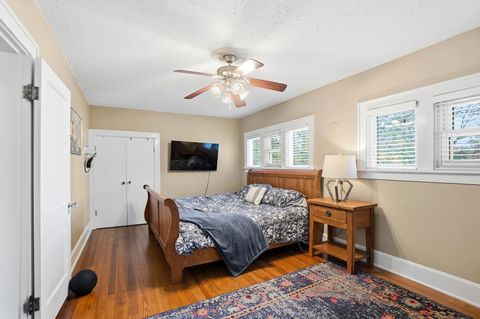 Tiny photo for 35 Hiawatha Avenue, Westerville, OH 43081 (MLS # 225042097)