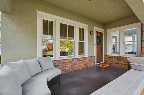 Tiny photo for 35 Hiawatha Avenue, Westerville, OH 43081 (MLS # 225042097)