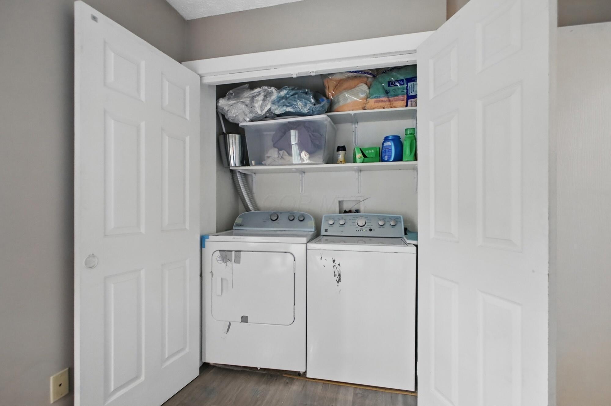 54 Chenango Drive, Powell, Ohio image 32