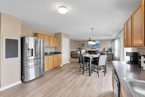 Tiny photo for 2415 Angelfire Drive, Grove City, OH 43123 (MLS # 225045245)