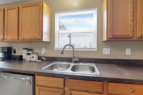 Tiny photo for 2415 Angelfire Drive, Grove City, OH 43123 (MLS # 225045245)