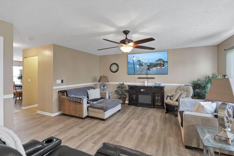 Tiny photo for 2415 Angelfire Drive, Grove City, OH 43123 (MLS # 225045245)