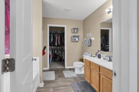 Tiny photo for 2415 Angelfire Drive, Grove City, OH 43123 (MLS # 225045245)