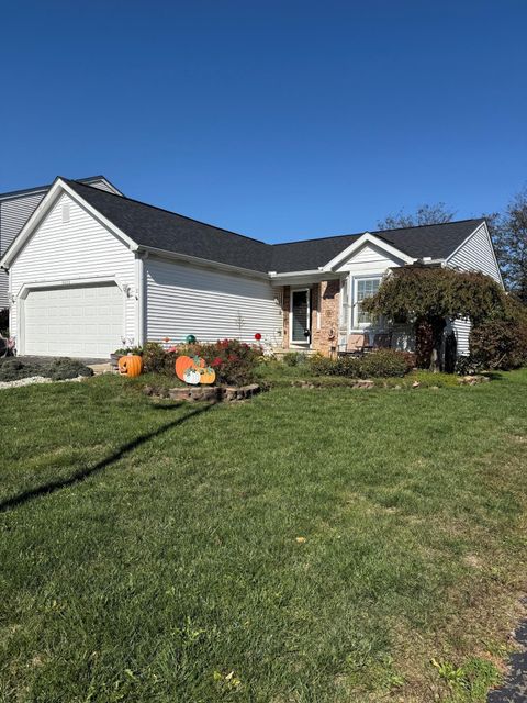 Photo of 5692 Silver Spurs Lane, Galloway, OH 43119 (MLS # 226014741)