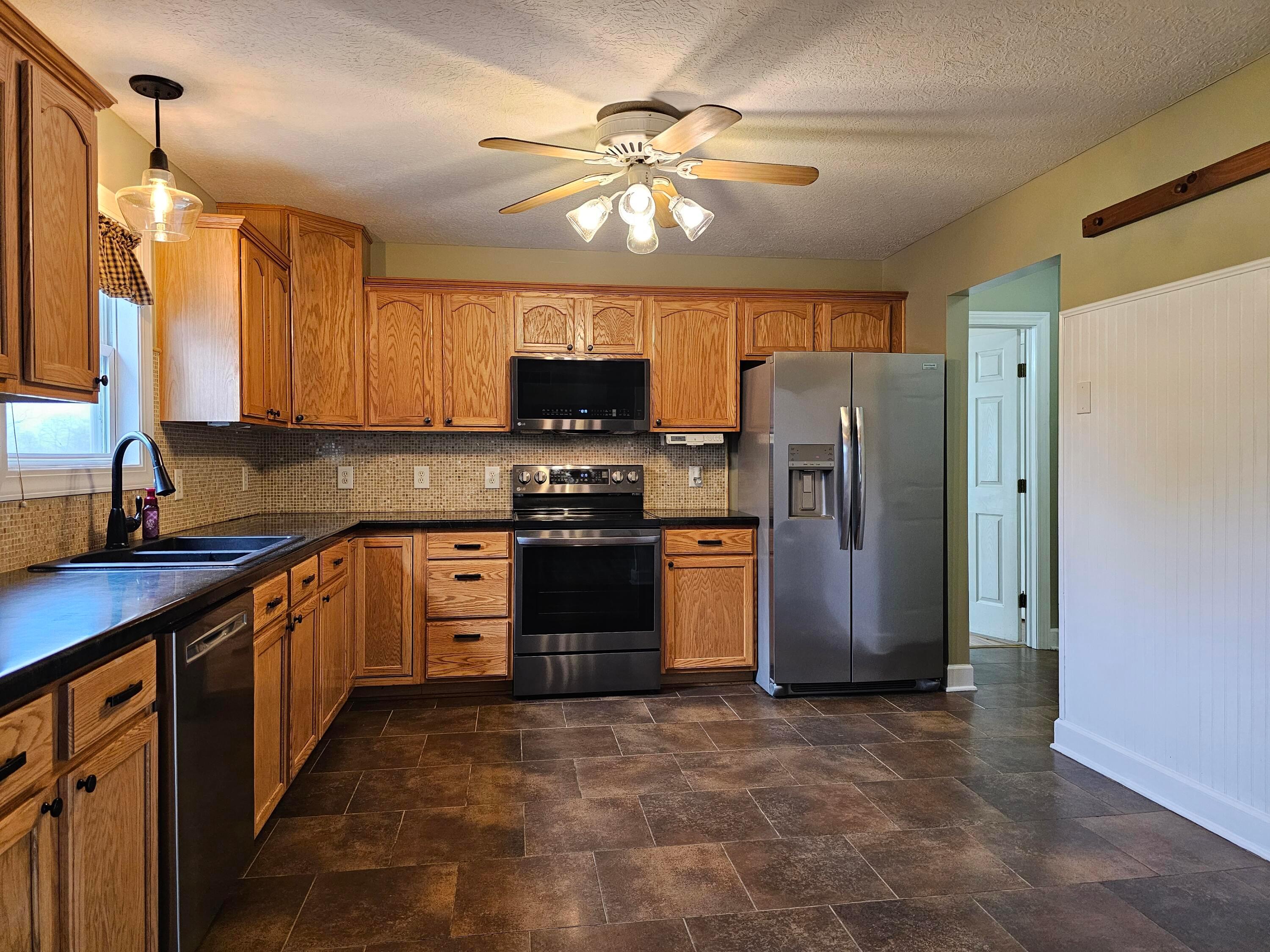 6821 State Route 187, Mechanicsburg, Ohio image 9