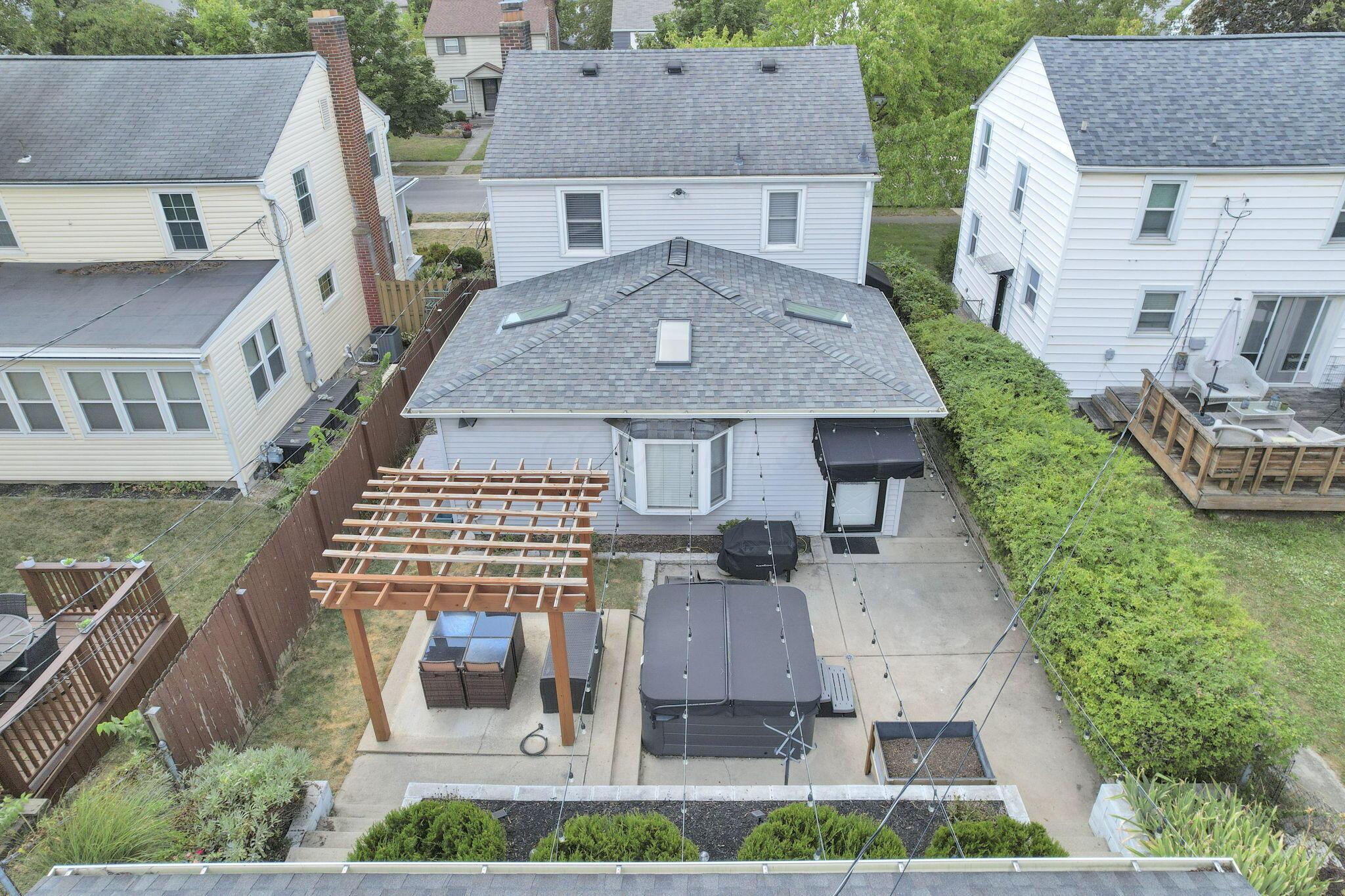 Columbus, Ohio 43212, United States, 3 Bedrooms Bedrooms, ,2 BathroomsBathrooms,Residential,Active,204404