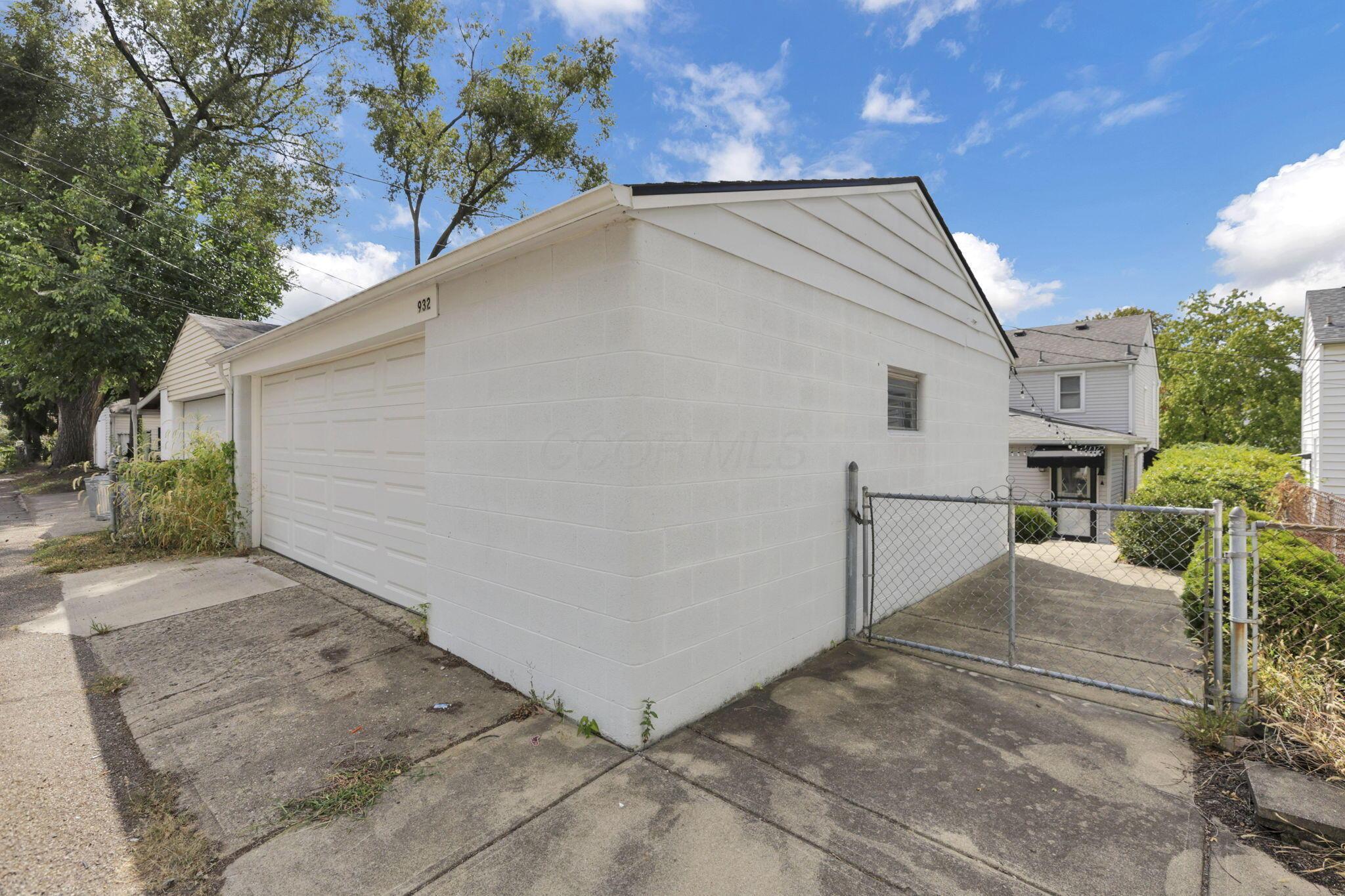 Columbus, Ohio 43212, United States, 3 Bedrooms Bedrooms, ,2 BathroomsBathrooms,Residential,Active,204404