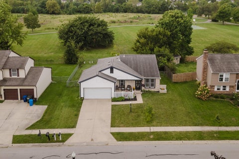 Photo of 5745 Morningstar Drive, Galloway, OH 43119 (MLS # 226034389)