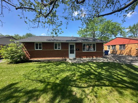 Photo of 1283 Carolwood Avenue, Columbus, OH 43227 (MLS # 226012644)