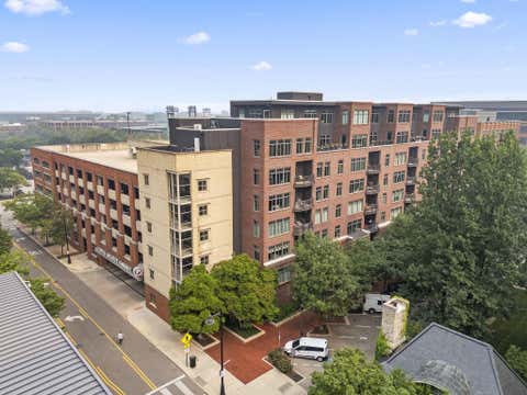 Photo of 251 Burns Square 701 #701, Columbus, OH 43081 (MLS # 226028798)