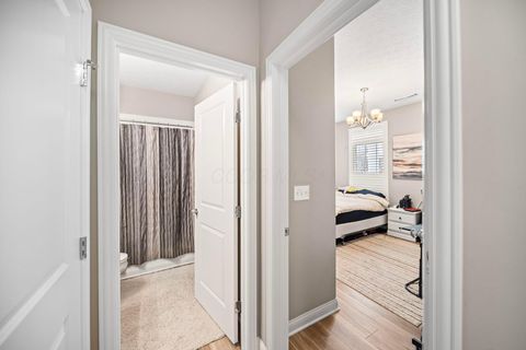 Tiny photo for 5744 Caulfield Lane, Dublin, OH 43016 (MLS # 225044829)