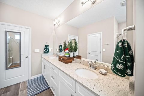 Tiny photo for 5744 Caulfield Lane, Dublin, OH 43016 (MLS # 225044829)