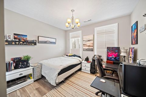 Tiny photo for 5744 Caulfield Lane, Dublin, OH 43016 (MLS # 225044829)