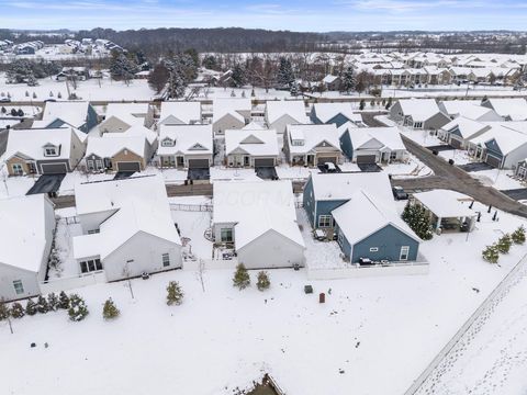 Tiny photo for 5744 Caulfield Lane, Dublin, OH 43016 (MLS # 225044829)