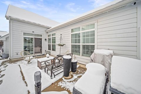 Tiny photo for 5744 Caulfield Lane, Dublin, OH 43016 (MLS # 225044829)