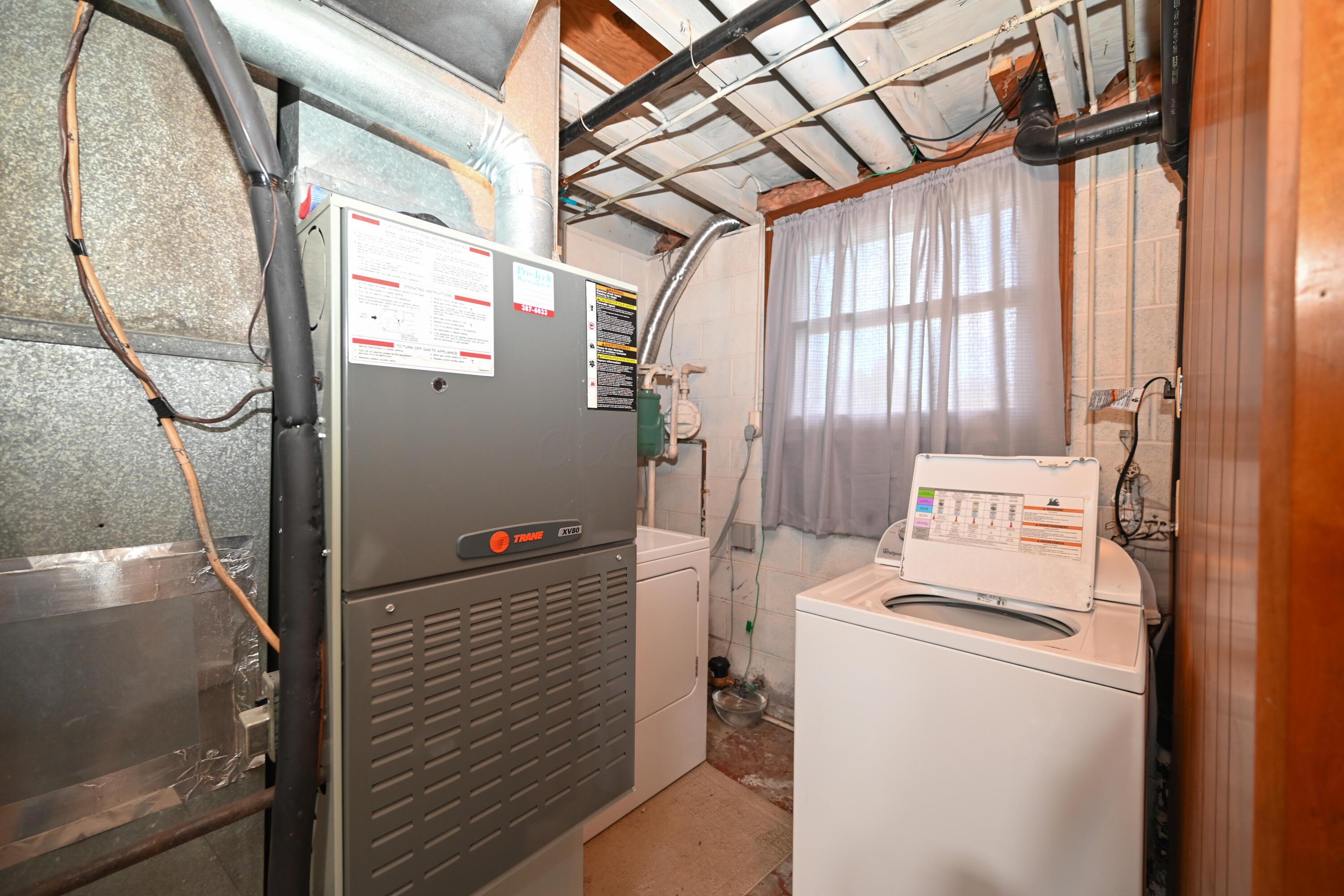 1035 Amboise Drive, Marion, Ohio image 30
